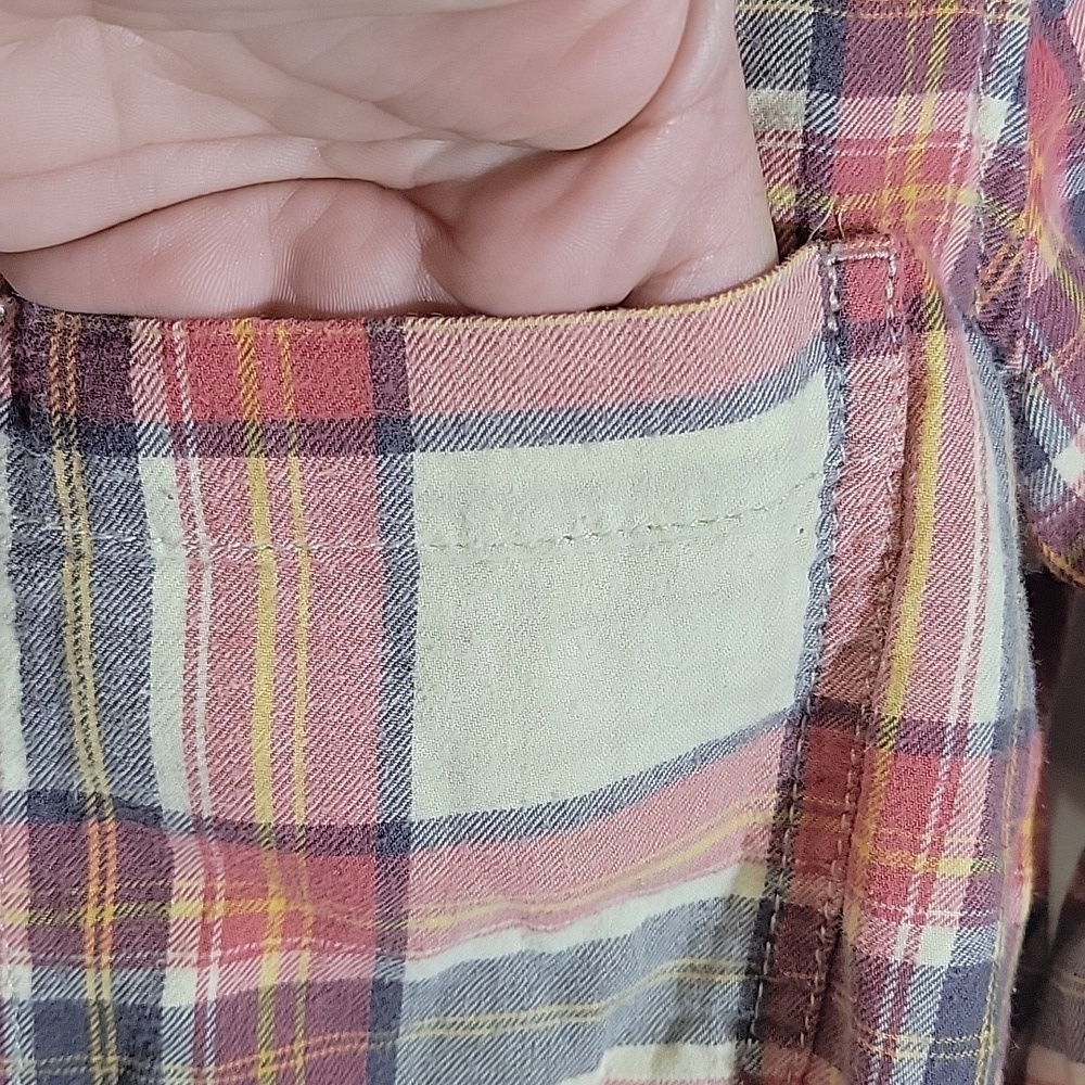 SO Women's Cozy Flannel Size Small - Picture 4 of 6